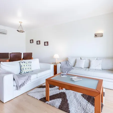 Im On Marina Flat Lagos